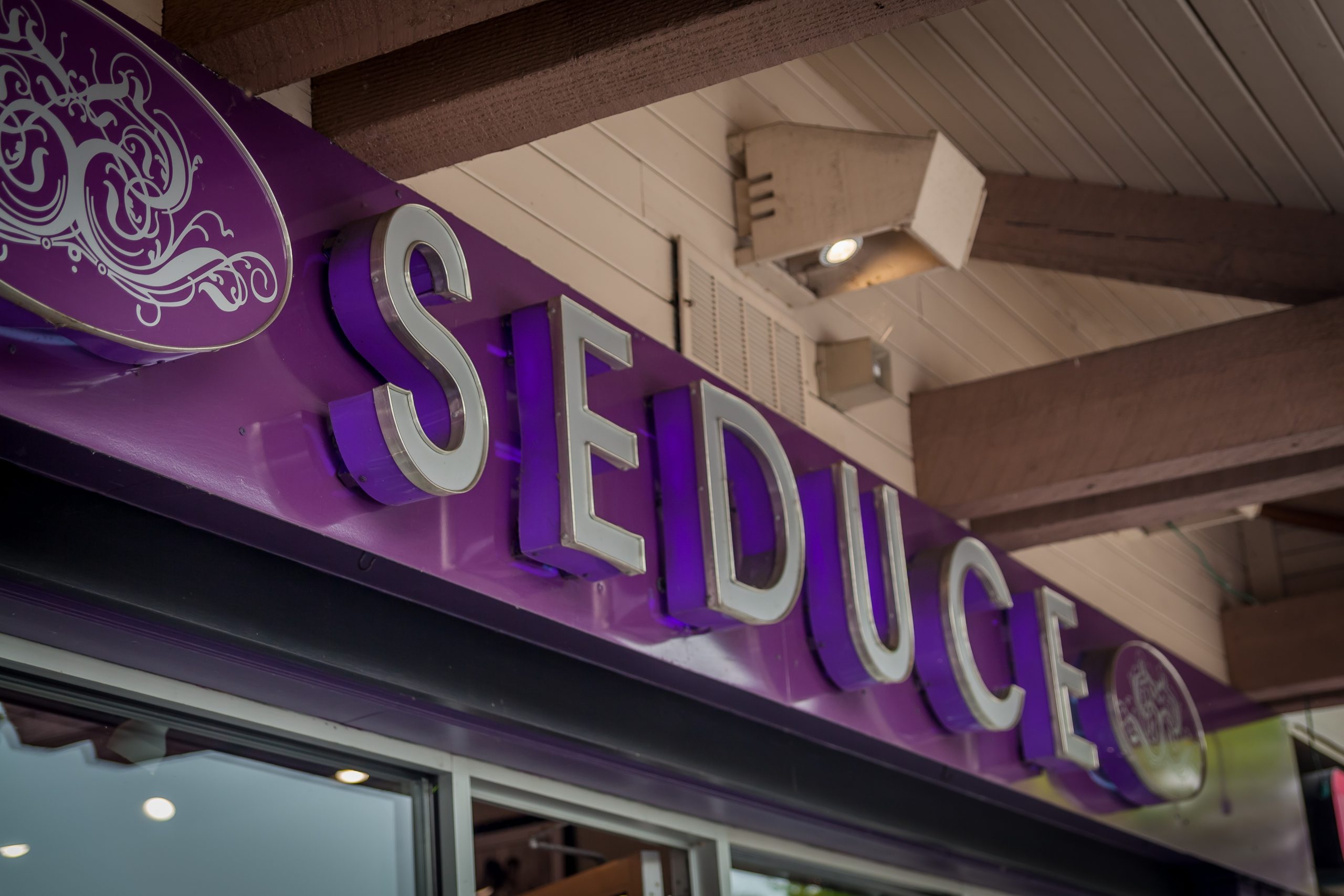 SEDUCE CLOTHING